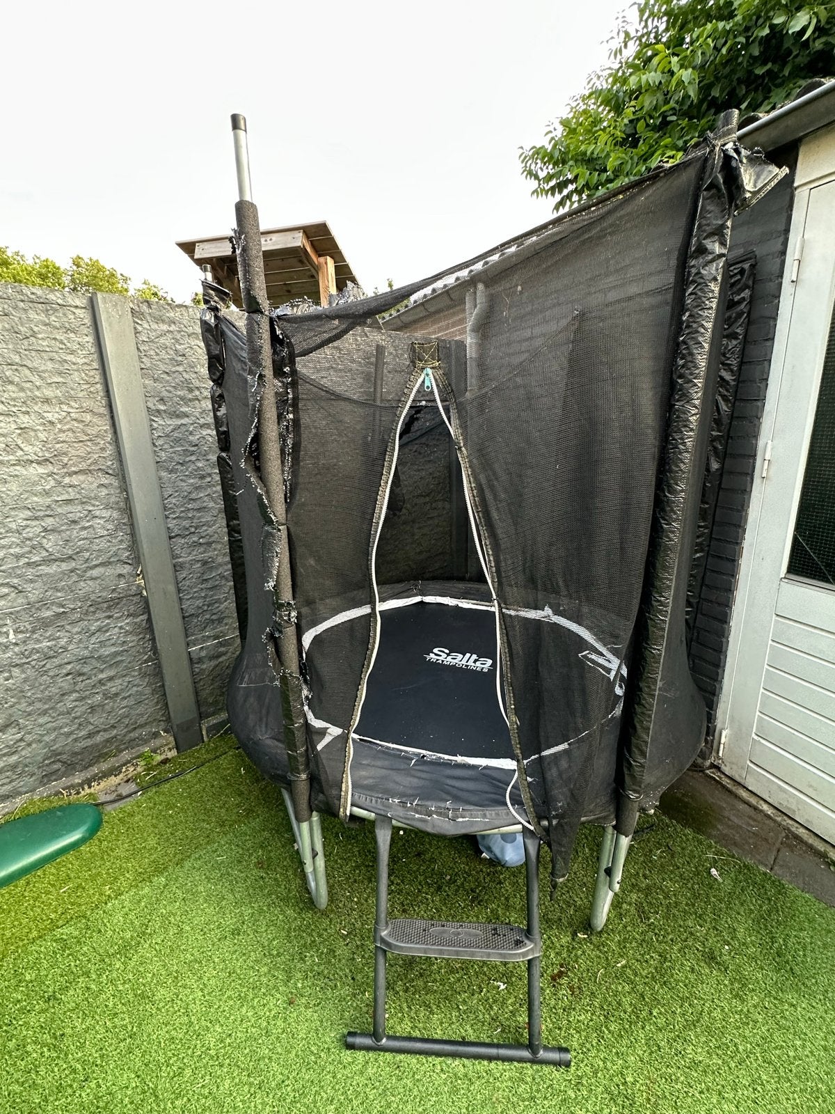 Salta Trampoline met Veiligheidsnet en Trap, Ophalen, Gebruikt