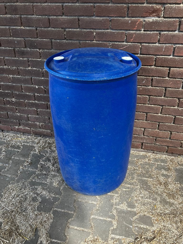 200 liter vaten, 150 liter of meer, Ophalen