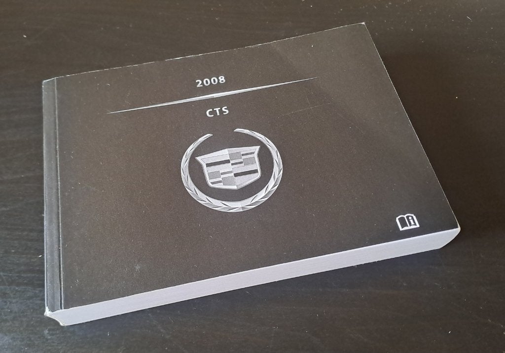 Originele Nederlandstalig instructieboekje Cadillac CTS, Ophalen of Verzenden