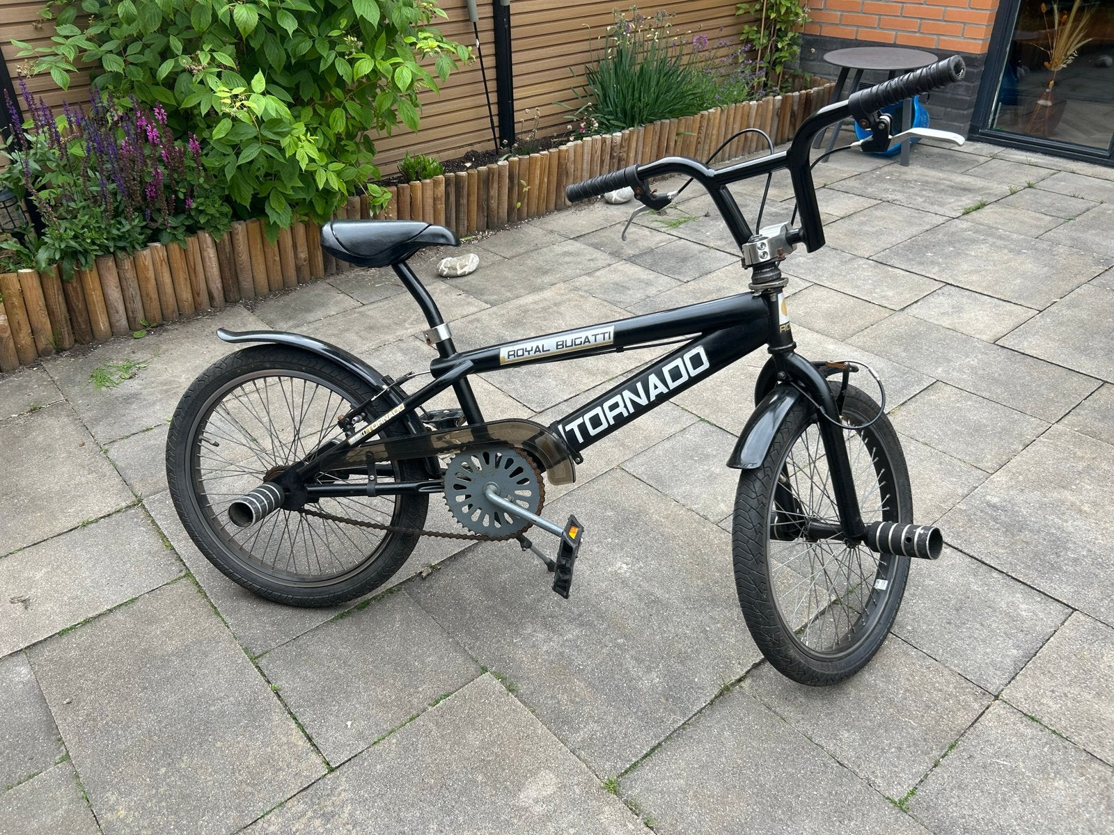 BMX Royal Bugatti Tornado - Zwart, 20 inch, Staal, Velgrem, Ophalen of Verzenden, Voetsteunen