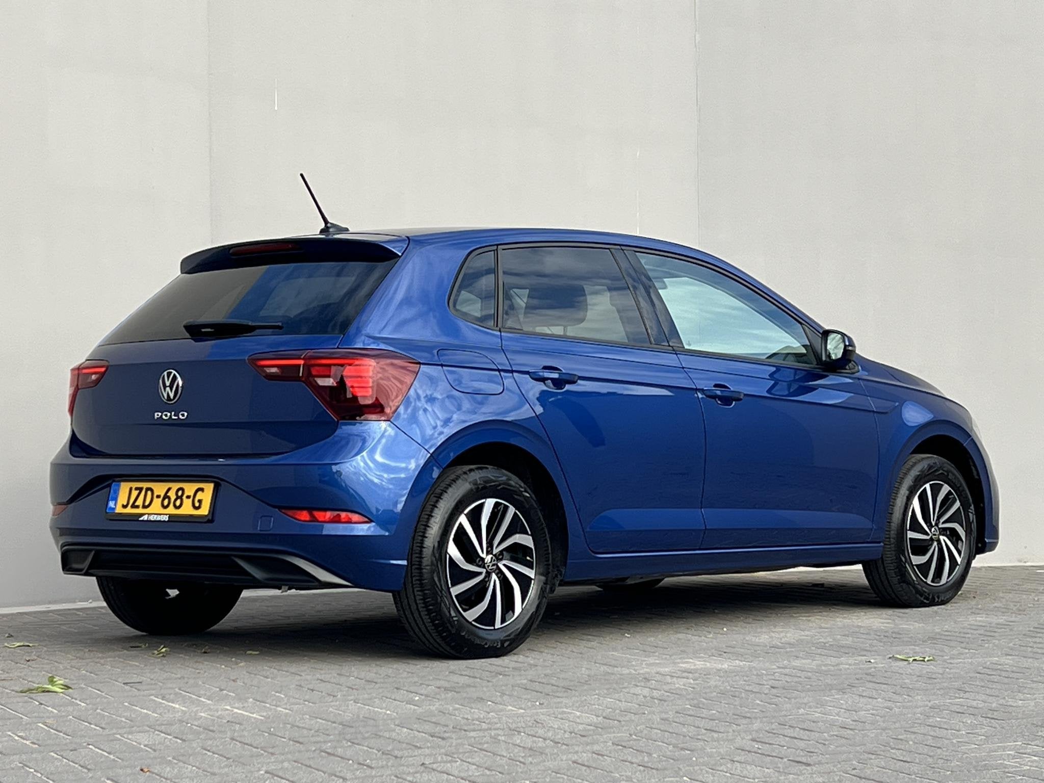 Volkswagen Polo 1.0 TSI Life Edition Automaat / Camera / Air, Stof, Gebruikt, 95 pk, Blauw