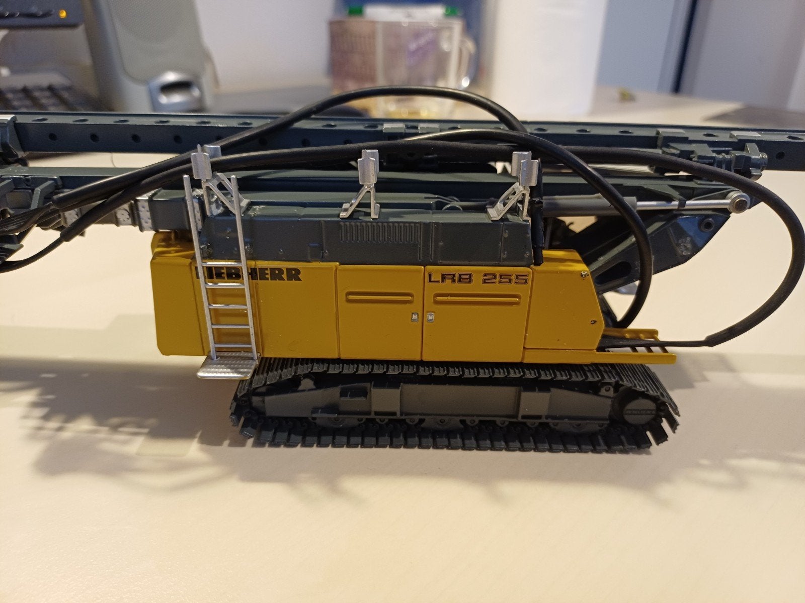 Nzg Liebherr LRB 255 rupskraan heikant damwandkraan, Hobby en Vrije tijd, Ophalen of Verzenden, Hijskraan, Tractor of Landbouw