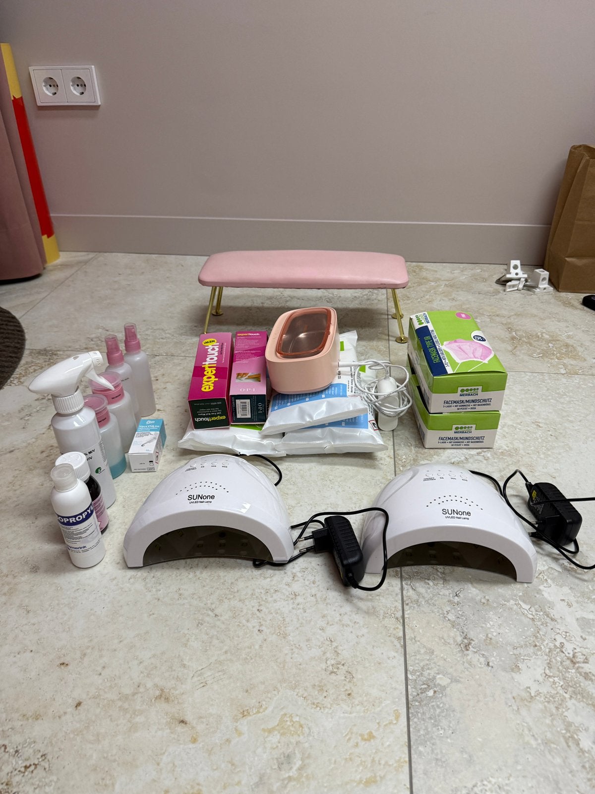 Nagelstyliste / nagelproducten en apparaten diverse, Ophalen, Zo goed als nieuw, Handen en Nagels