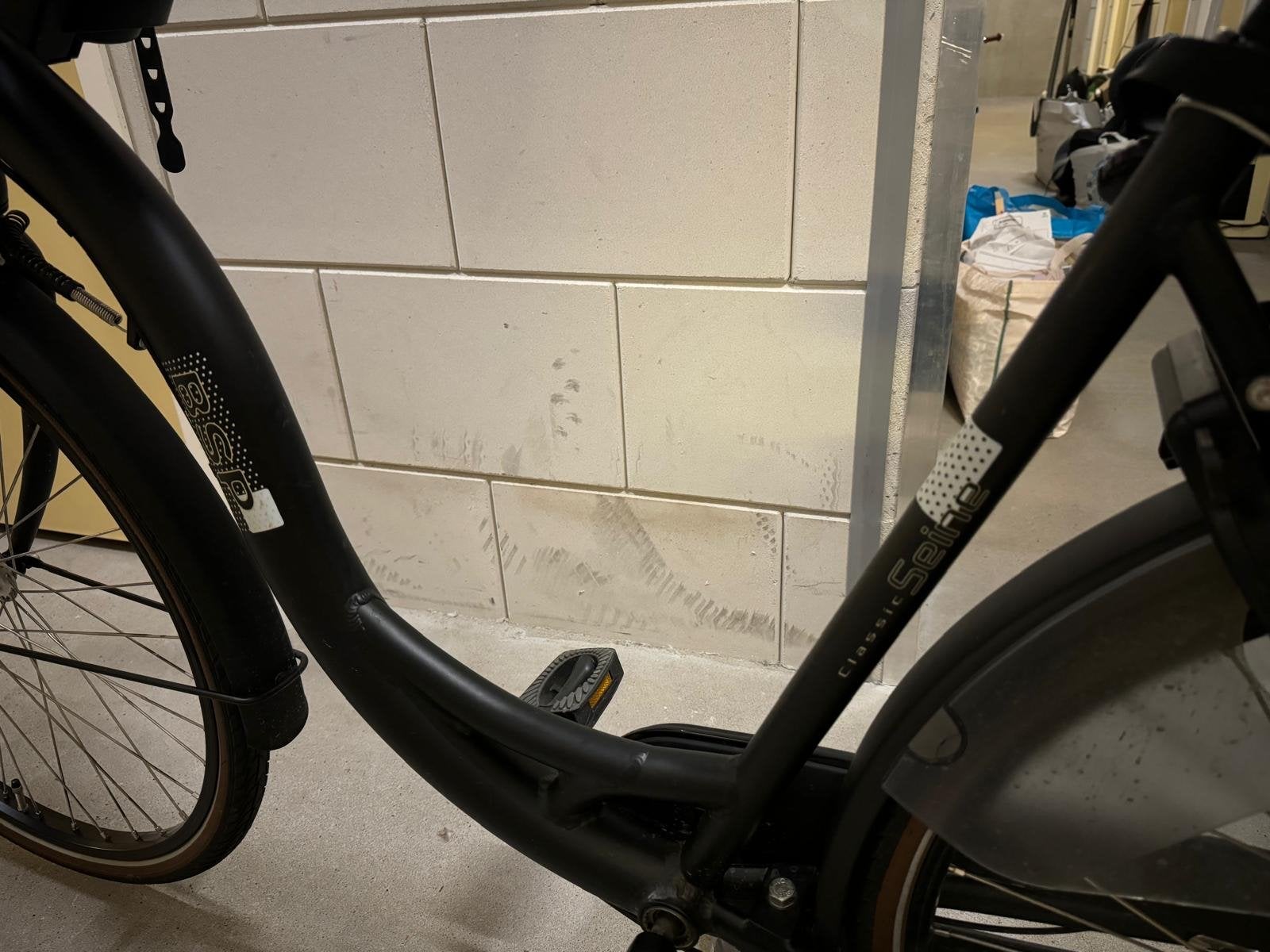 2 BSO Damesfietsen: Bruin zadel (groot) & Cognac zad, Fietsen en Brommers, Gebruikt, Velgrem, Versnellingen, 56 cm of meer