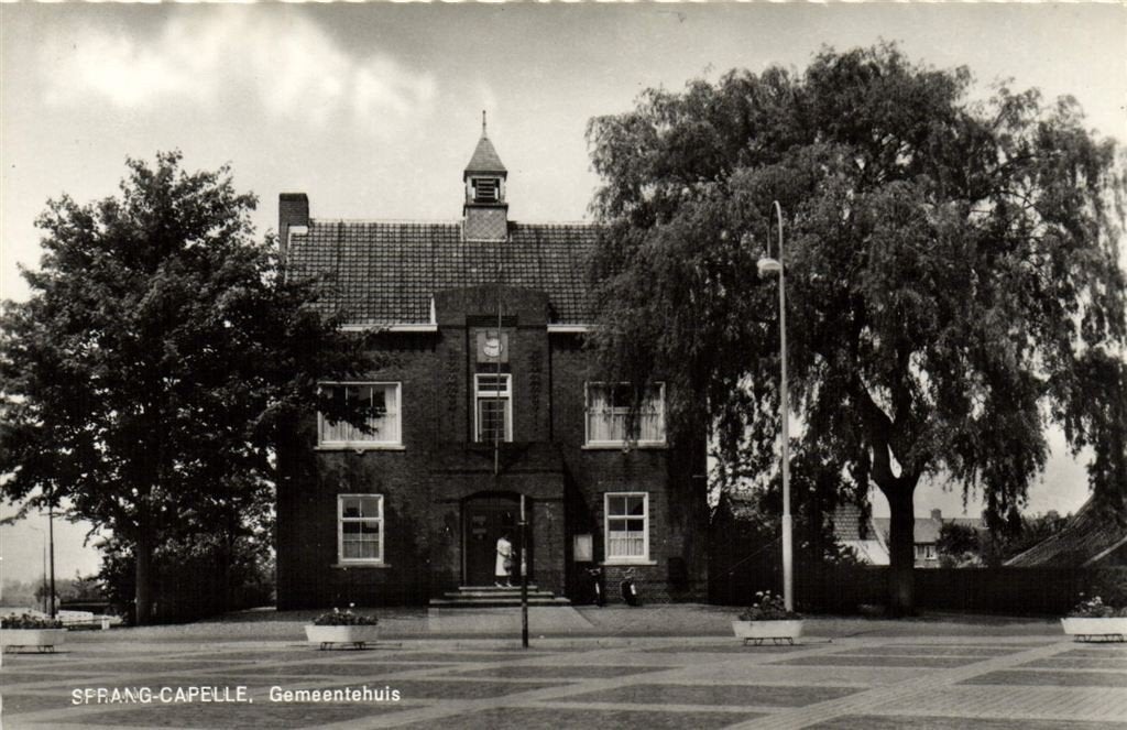 Sprang-Capelle, Gemeentehuis - ongelopen, Ophalen of Verzenden, 1940 tot 1960, Ongelopen, Noord-Brabant
