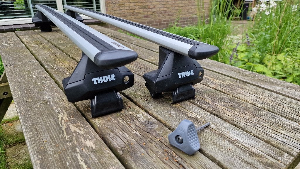 dakdragers Thule Evo Clamp met stangset Wingbar Evo, Auto diversen, Dakdragers, Ophalen, Zo goed als nieuw