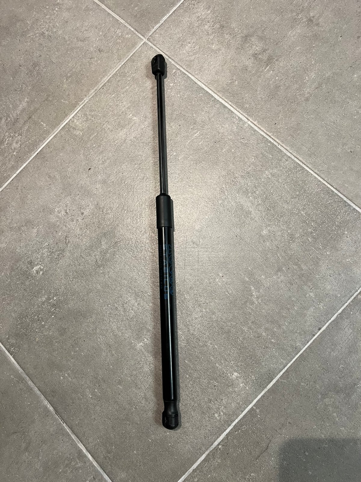 Stabilus gasveer kofferklep Mazda, Ophalen of Verzenden, Achter, Mazda, Achterklep