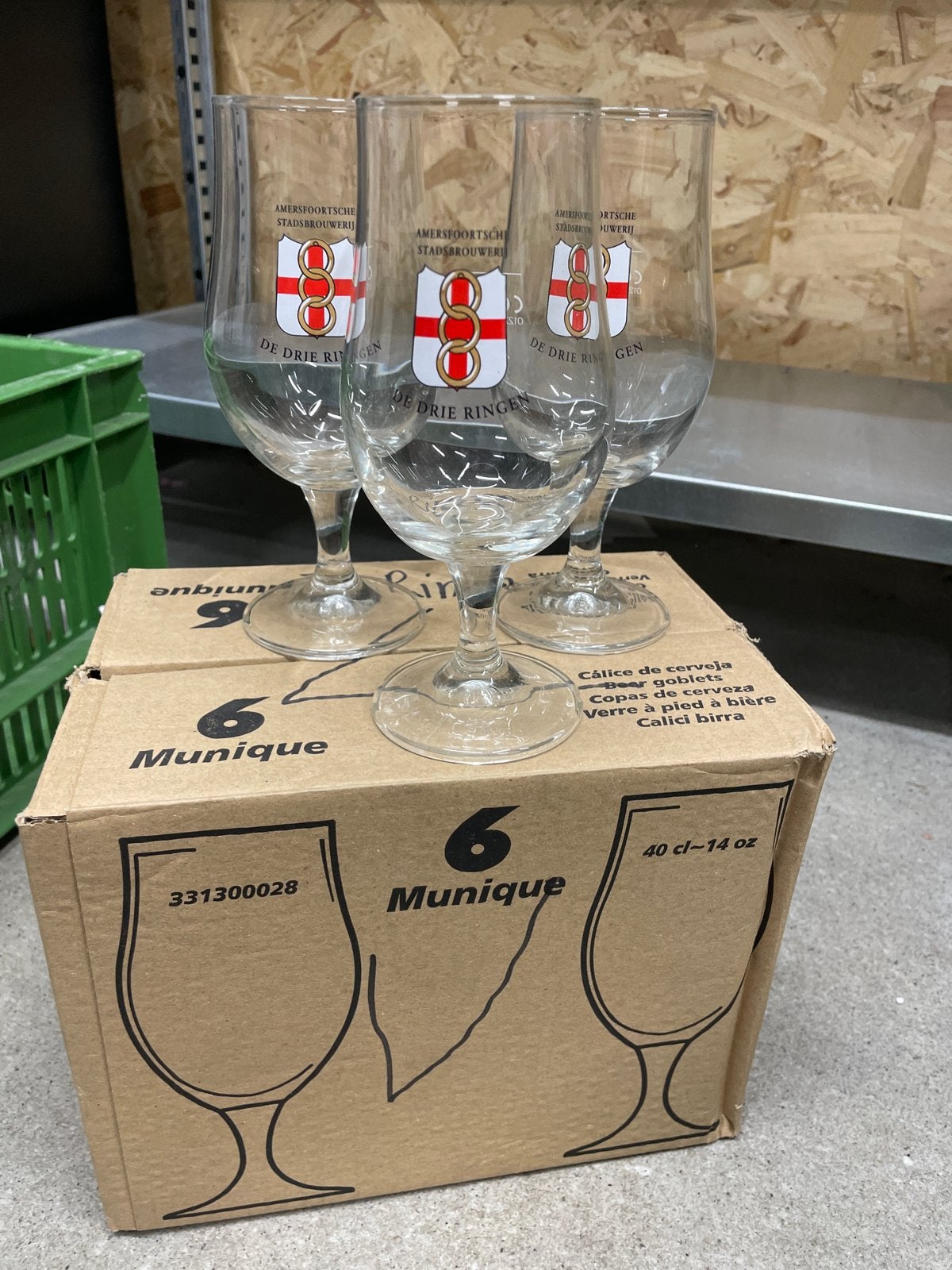 9 Amersfoortse Stadsbrouwerij De Drie Ringen bierglazen, Ophalen, Gebruikt