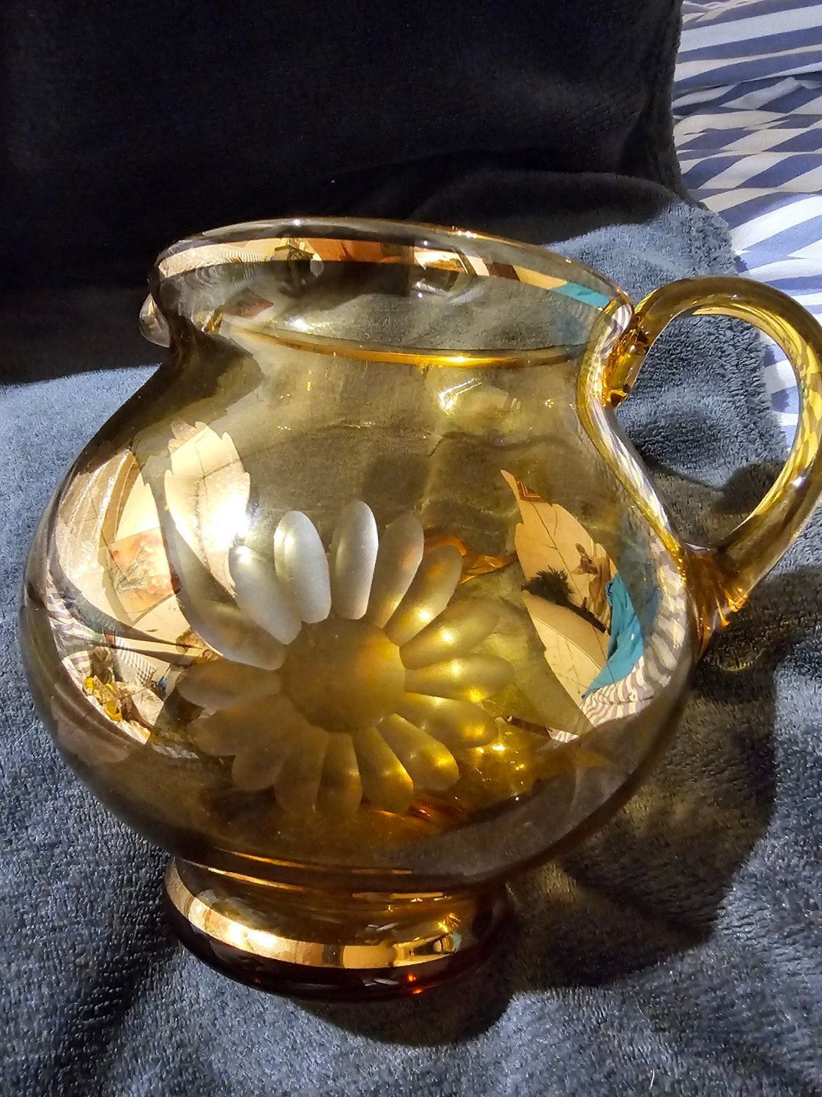 vintage amberkleurige schenkkan van glas, Huis en Inrichting, Ophalen of Verzenden