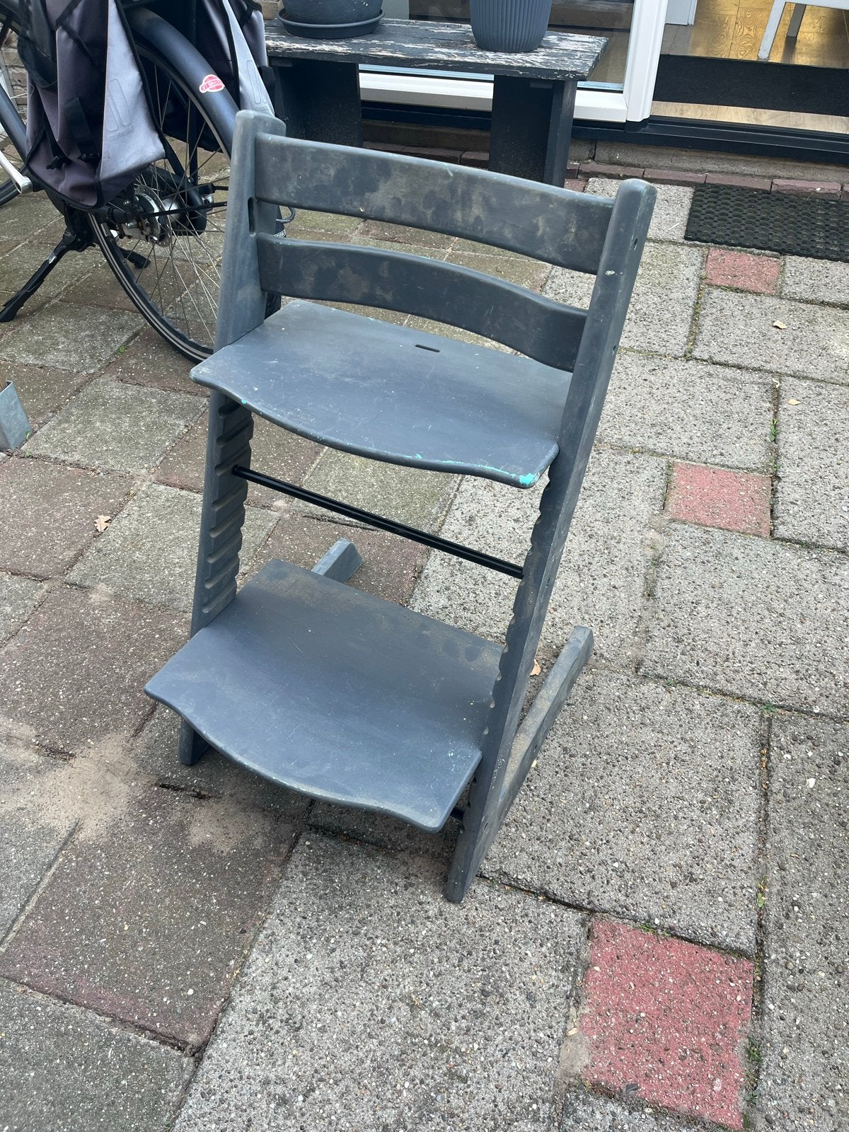 Stokke kinderstoel 2 stuks, Ophalen, Gebruikt, Meegroeistoel