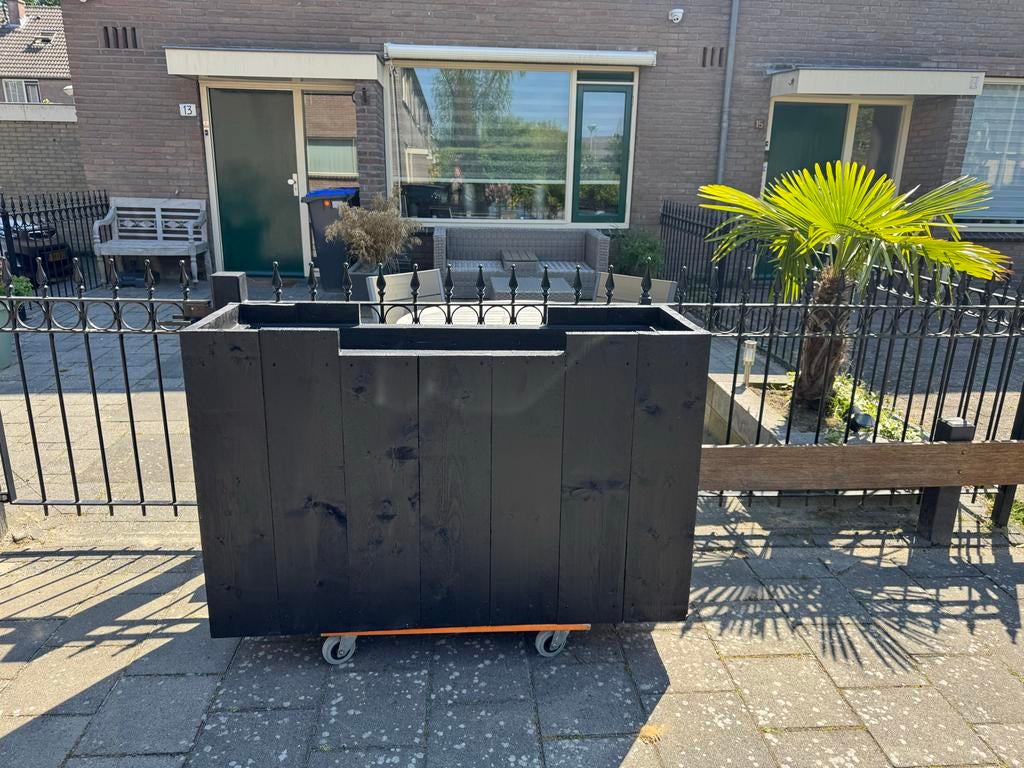 Zwarte Stevige, geïsoleerde plantenbak  van steigerhout, Gebruikt, 100 cm of meer, Ophalen of Verzenden, Binnen
