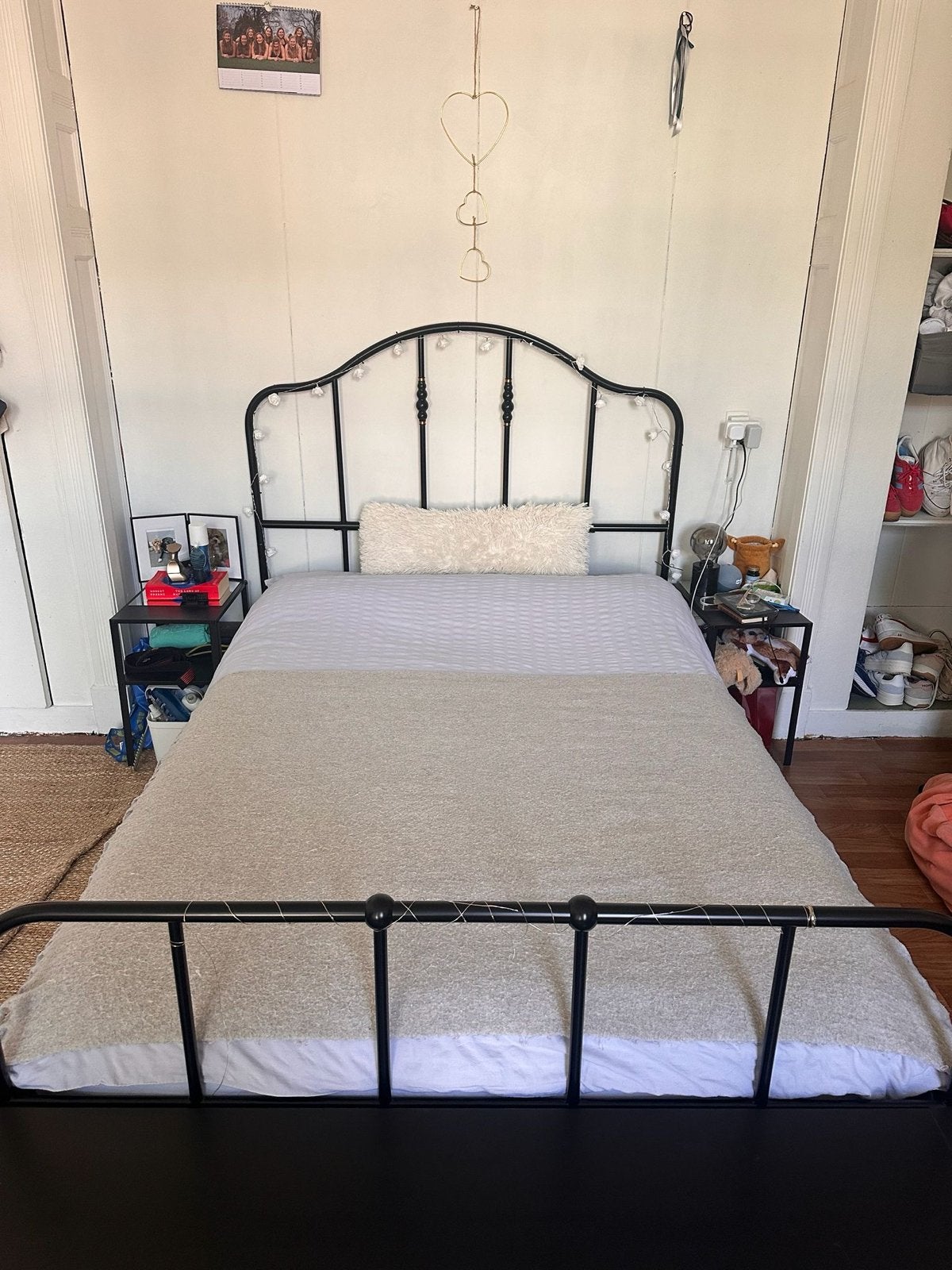 Zwart metalen bedframe met matras, Huis en Inrichting, Ophalen, Gebruikt, Zwart, Tweepersoons