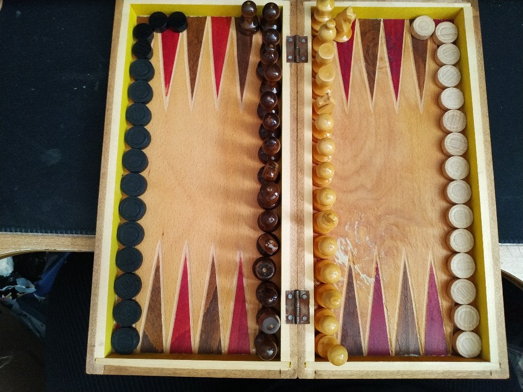 Houten schaken en backgammon, Een of twee spelers, Ophalen of Verzenden, Zo goed als nieuw