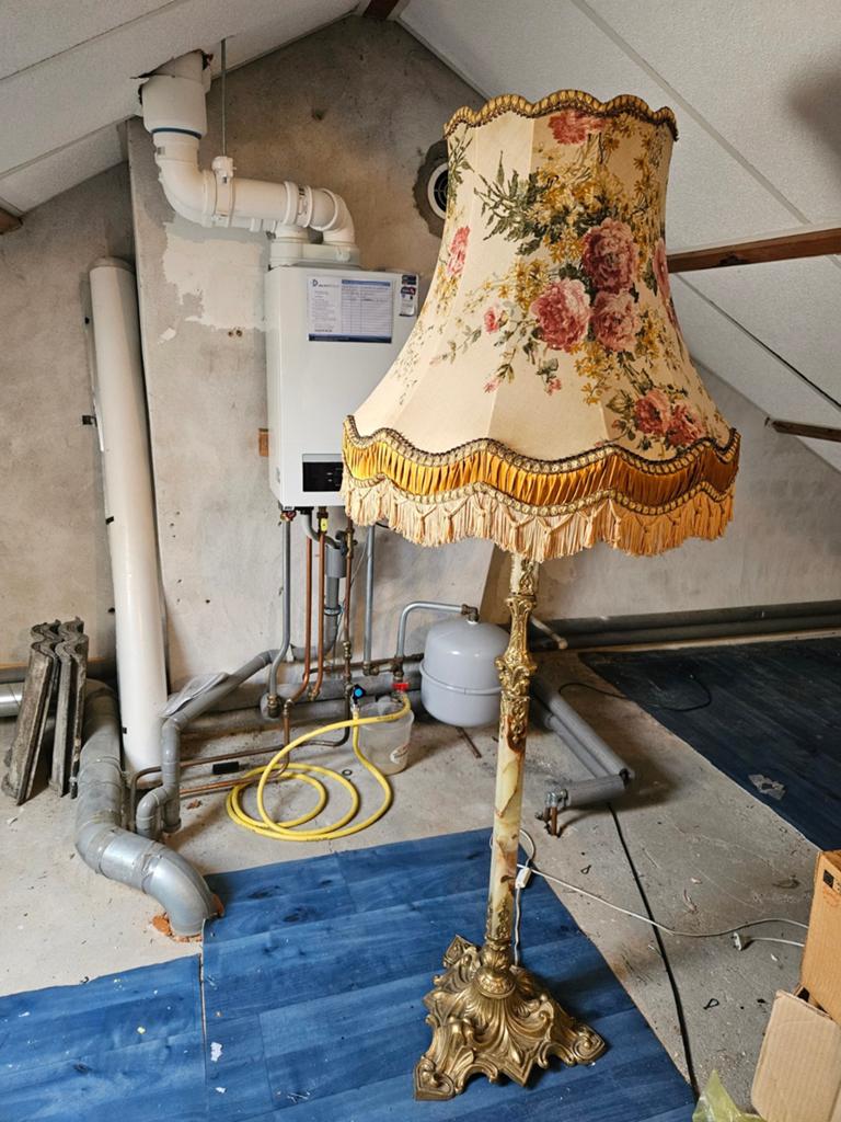 Vintage Staande Lamp met Bloemmotief en Gouden Details, Ophalen