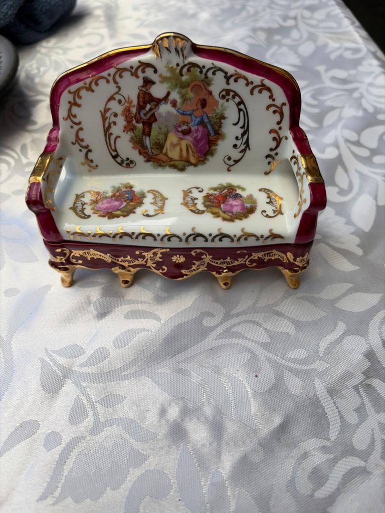 Limoges Feache gesigneerde sieradenbank, Ophalen of Verzenden