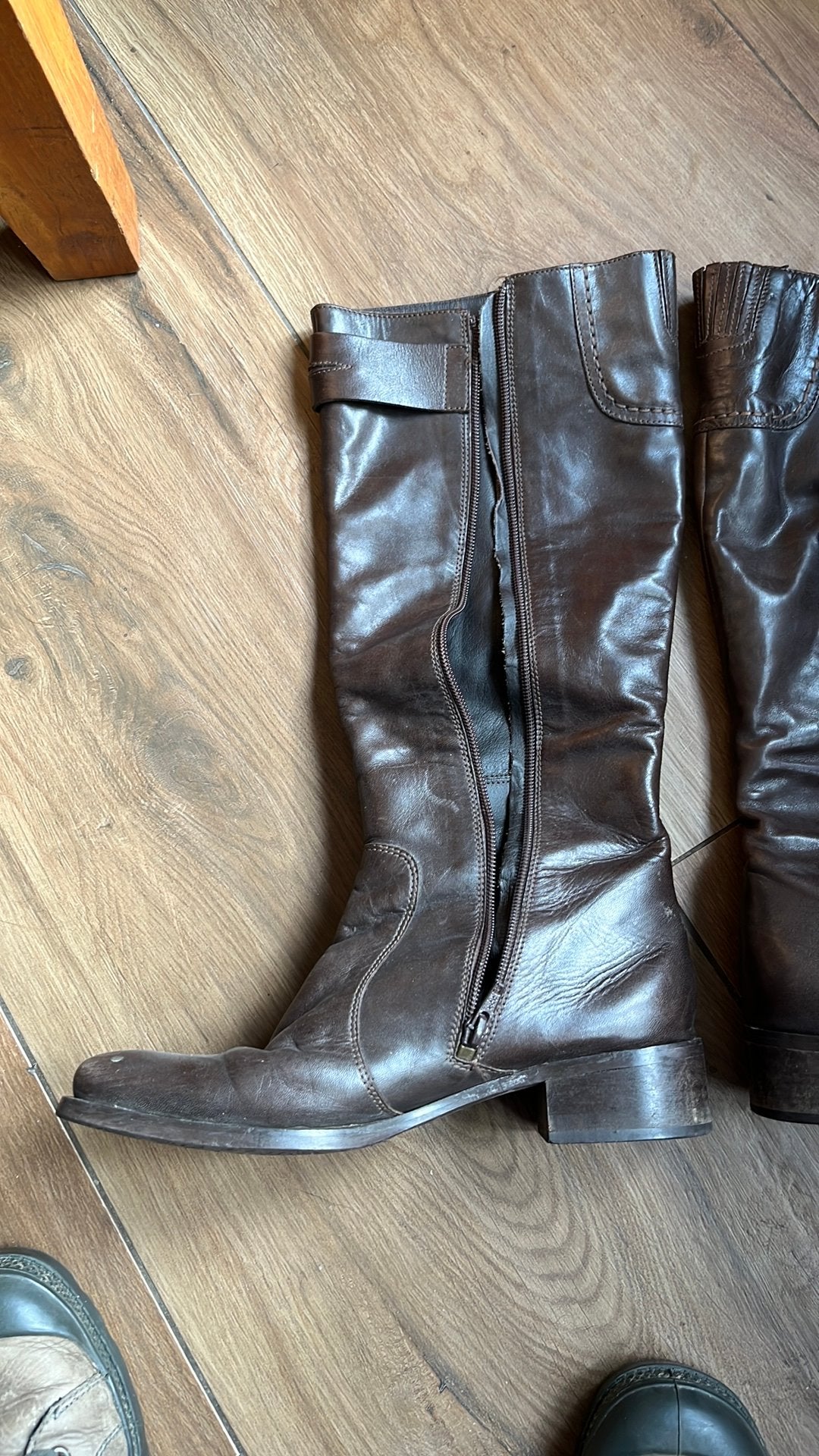 Bruine Esprit laarzen, Kleding | Dames, Ophalen of Verzenden, Zo goed als nieuw, Bruin, Hoge laarzen