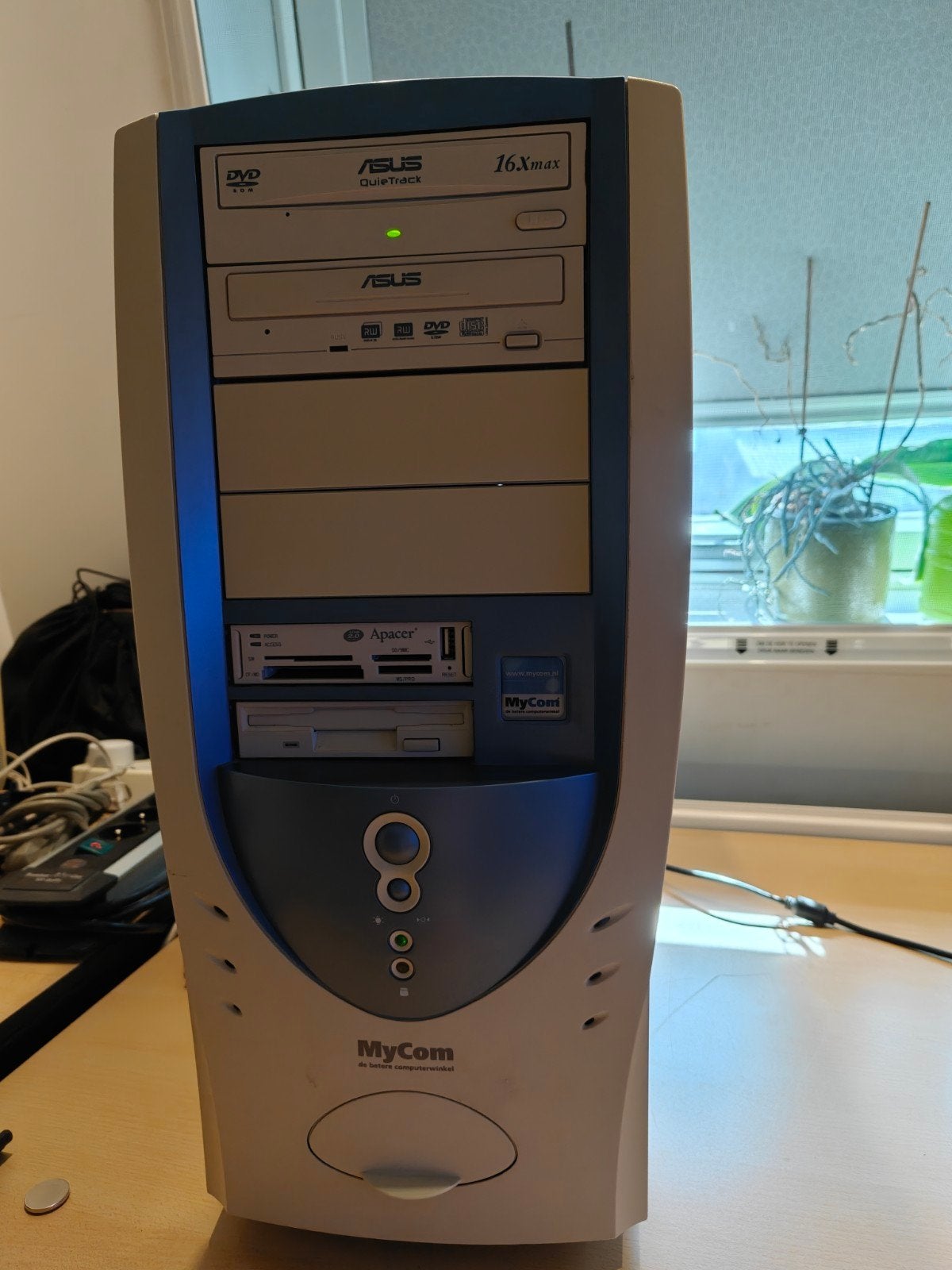 MyCom Intel Pentium 4 PC (3GHz) 1,5GB RAM, ATi X600XT, Computers en Software, Desktop Pc's, Intel Pentium 4, Gebruikt, HDD, Minder dan 4 GB