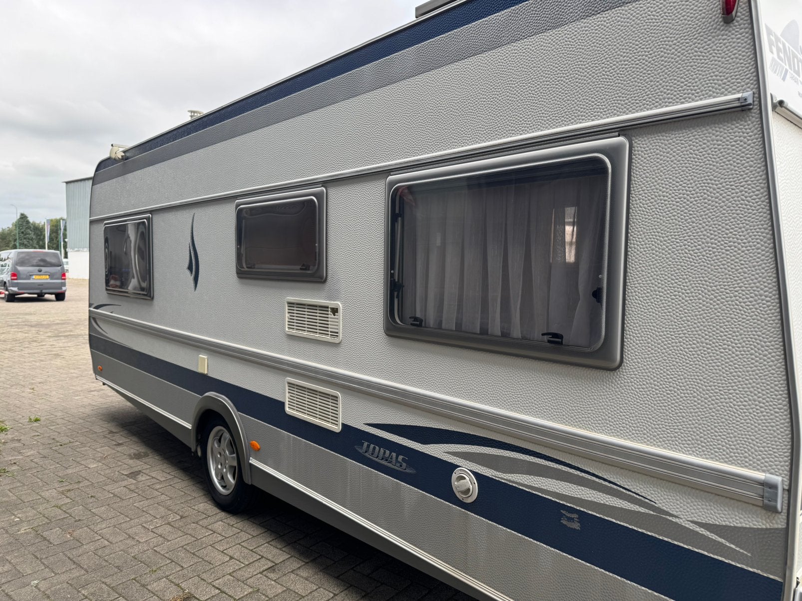 Fendt 550 TG Topas – 2003  Prijs: € 8.950,-, Caravans en Kamperen, Rondzit, Bedrijf, Fendt, Dwarsbed