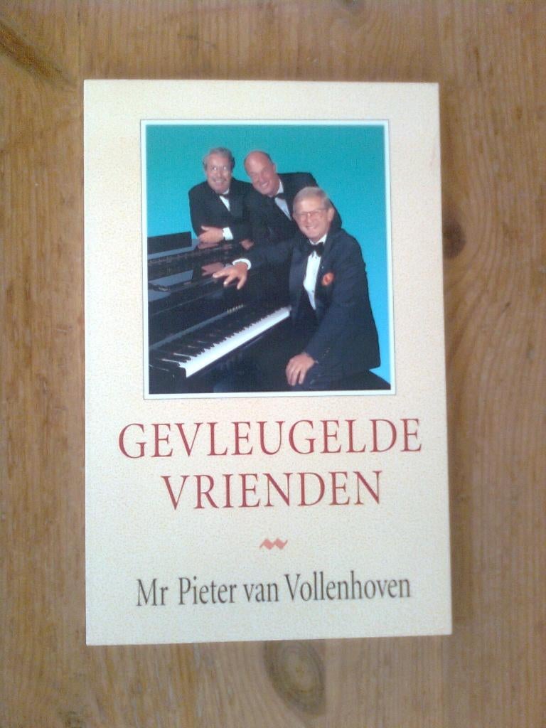 Gevleugelde vrienden, door Mr. Pieter van Vollenhoven, Boeken, Ophalen of Verzenden, Zo goed als nieuw, Artiest