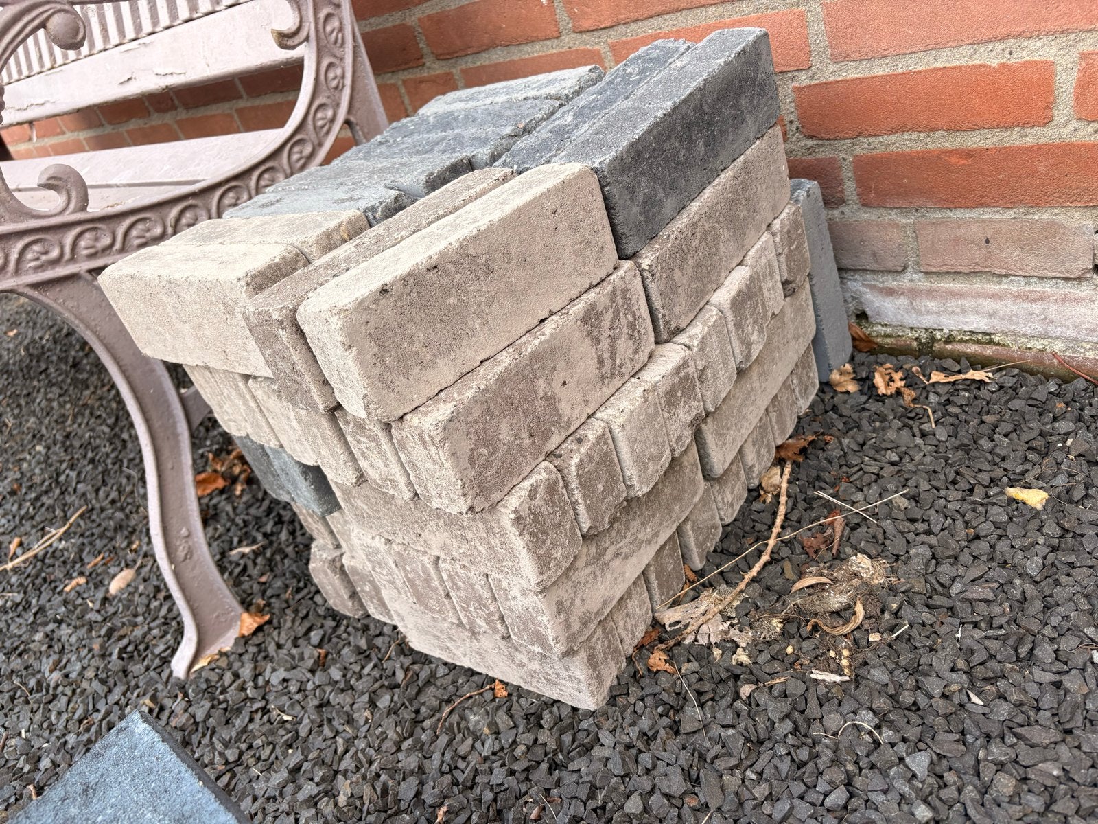 Nieuwe klinkers en stootbanden, Ophalen, Nieuw, Beton, Klinkers