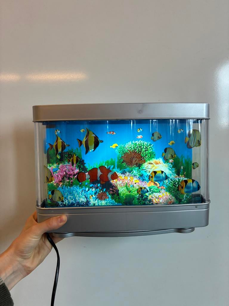 Aquarium lampje met bewegende vissen kinderkamer, Dieren en Toebehoren, Vissen | Aquaria en Toebehoren, Ophalen of Verzenden, Zo goed als nieuw