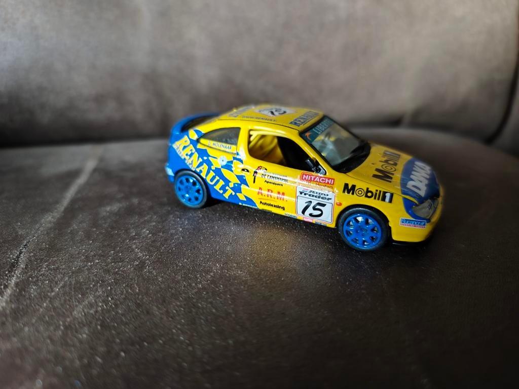 Renault Megane 1:43 Donald Molenaar, Ophalen of Verzenden, Auto, Overige merken