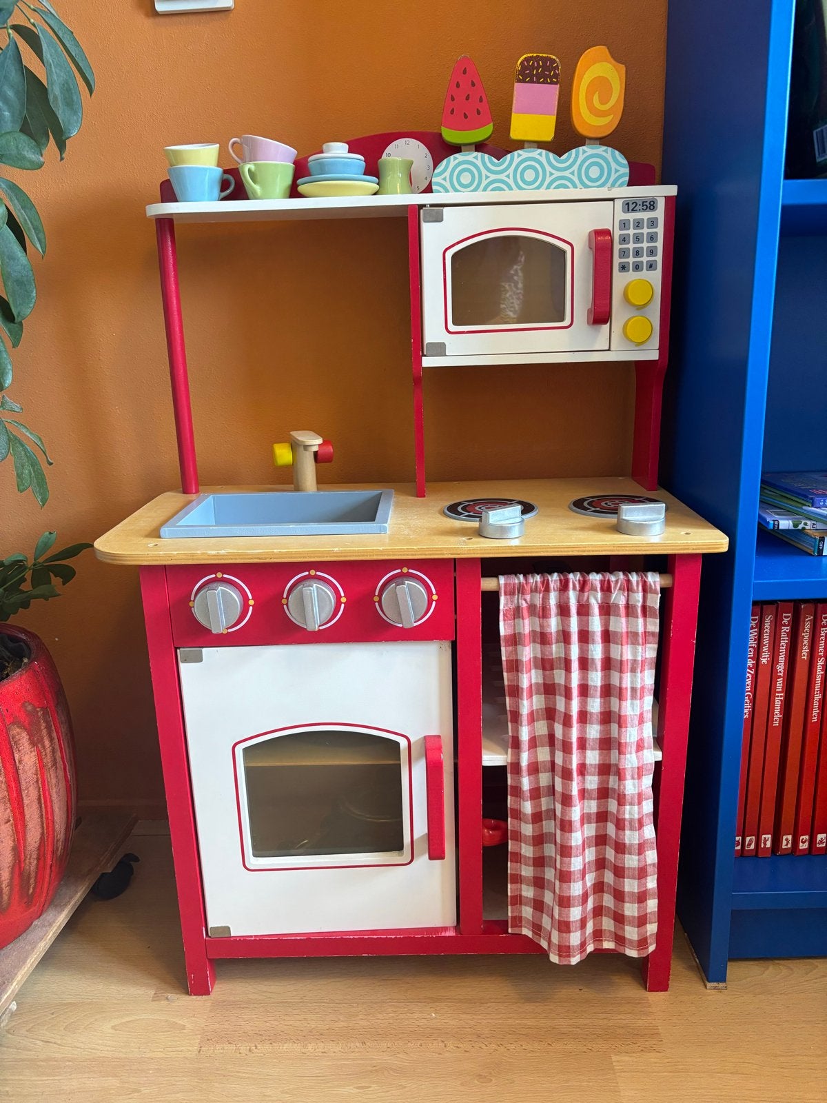 Houten speelkeuken met accessoires, Kinderen en Baby's, Ophalen, Gebruikt, Meubelstuk of Keukentje