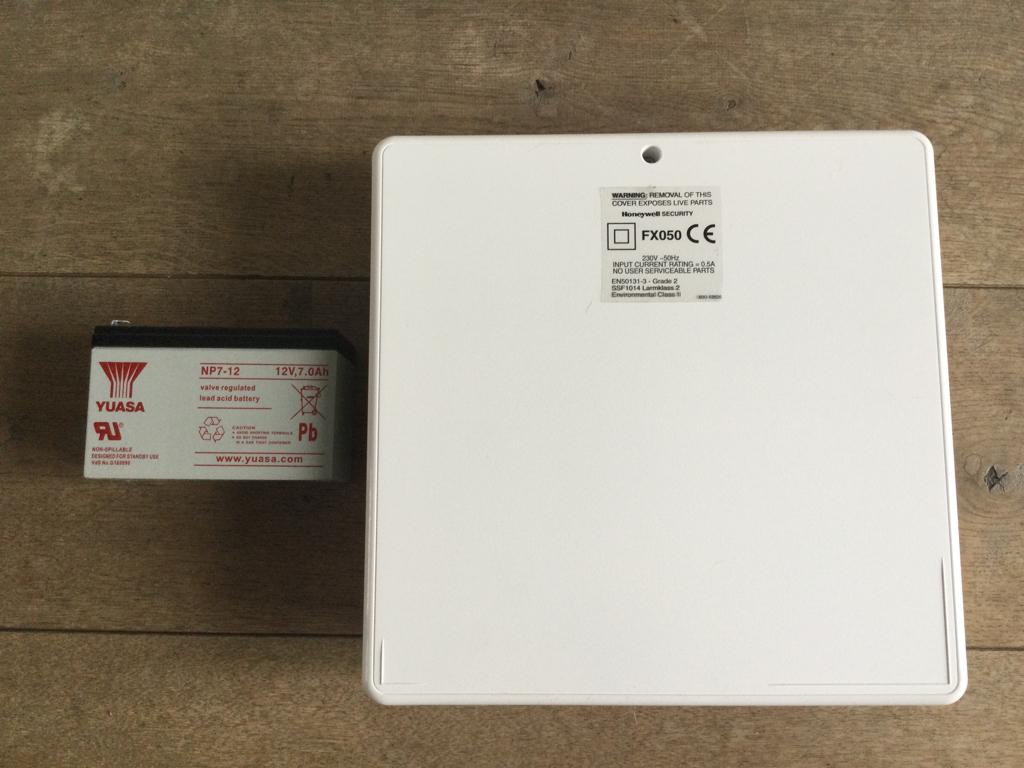 Honeywell alarmcentrale FX050, Doe-het-zelf en Verbouw, Ophalen of Verzenden, Zo goed als nieuw, Compleet systeem, Overige soorten