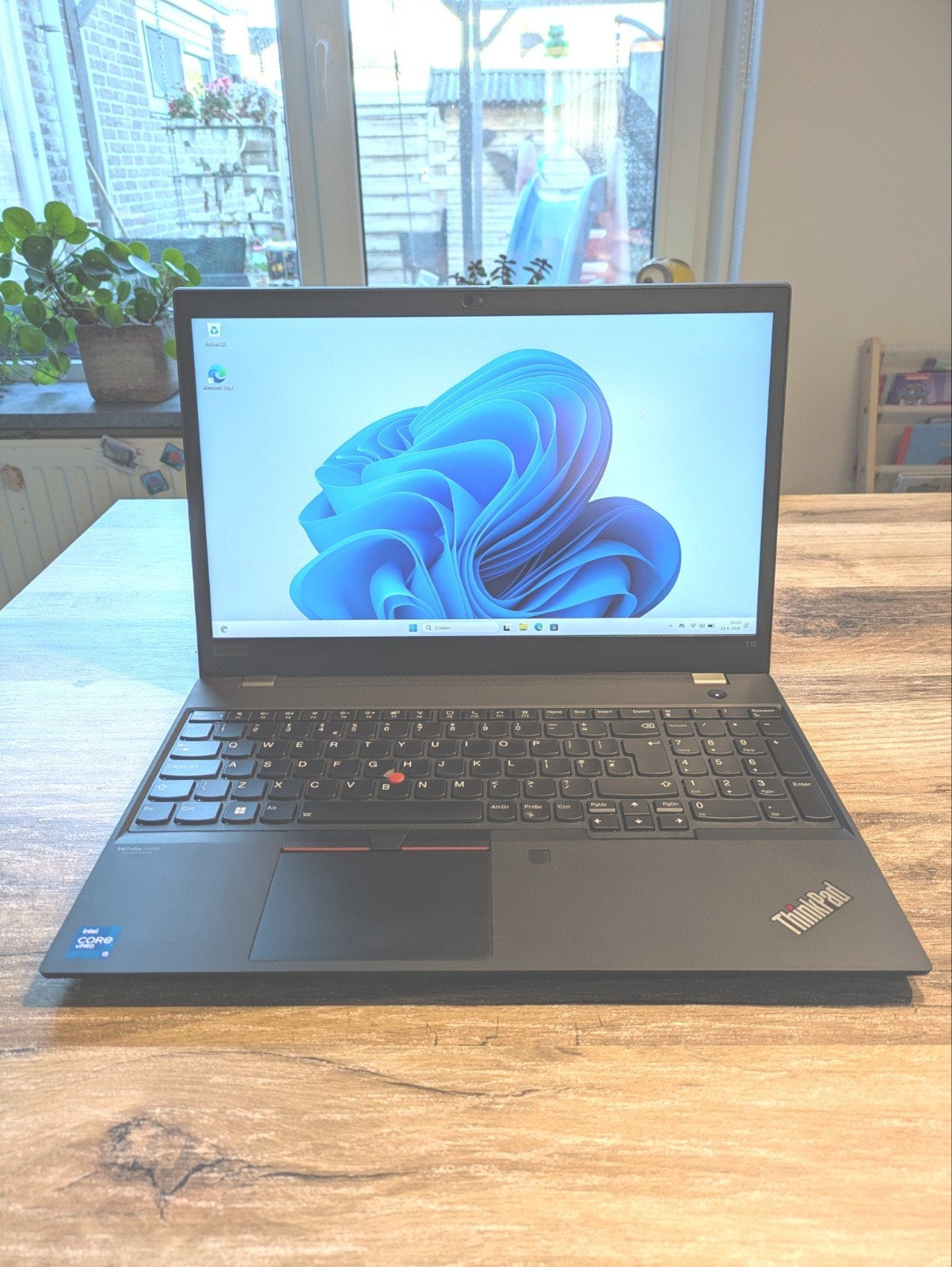 Topstaat: Lenovo ThinkPad T15 Gen 2 - 16GB - Met Garantie, Computers en Software, Windows Laptops, 2 tot 3 Ghz, Qwerty, Ophalen of Verzenden
