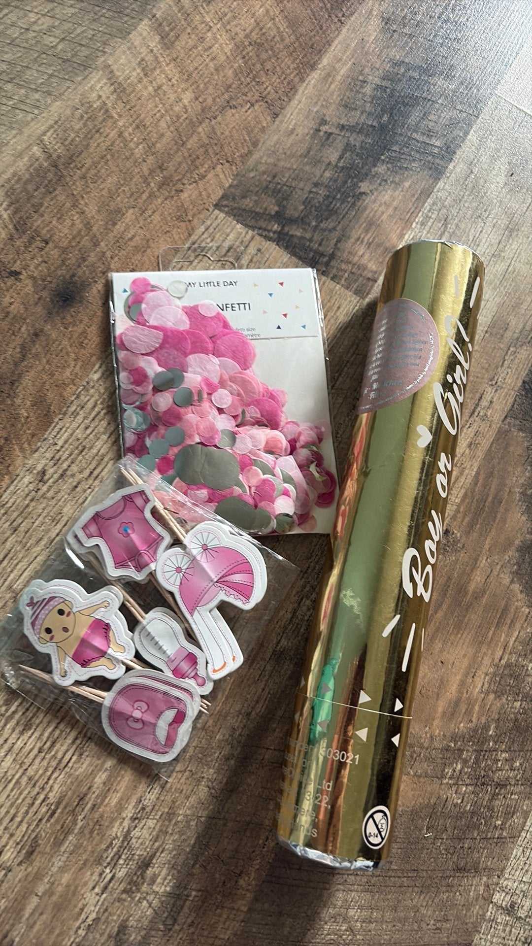 Babyshower Meisje Decoratie Set - Confetti & Cupcake Toppers, Hobby en Vrije tijd, Feestartikelen, Ophalen, Nieuw, Versiering