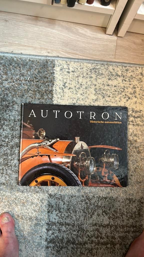 Boek Autotron, Boeken, Auto's | Boeken, Ophalen of Verzenden, Zo goed als nieuw