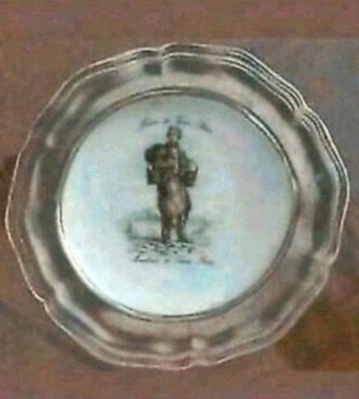 Een echte porseleinen Limoges bord met rand van Tin
(doorsne, Ophalen of Verzenden