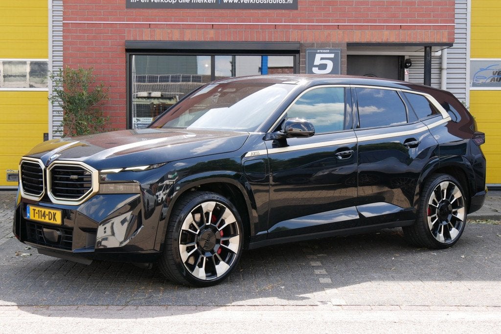BMW XM v8.PHEV.SOH.91.4. BTW bowers & wilkins. 360cam. alcan, Auto's, BMW, Gebruikt, 4395 cc, Zwart, Bedrijf