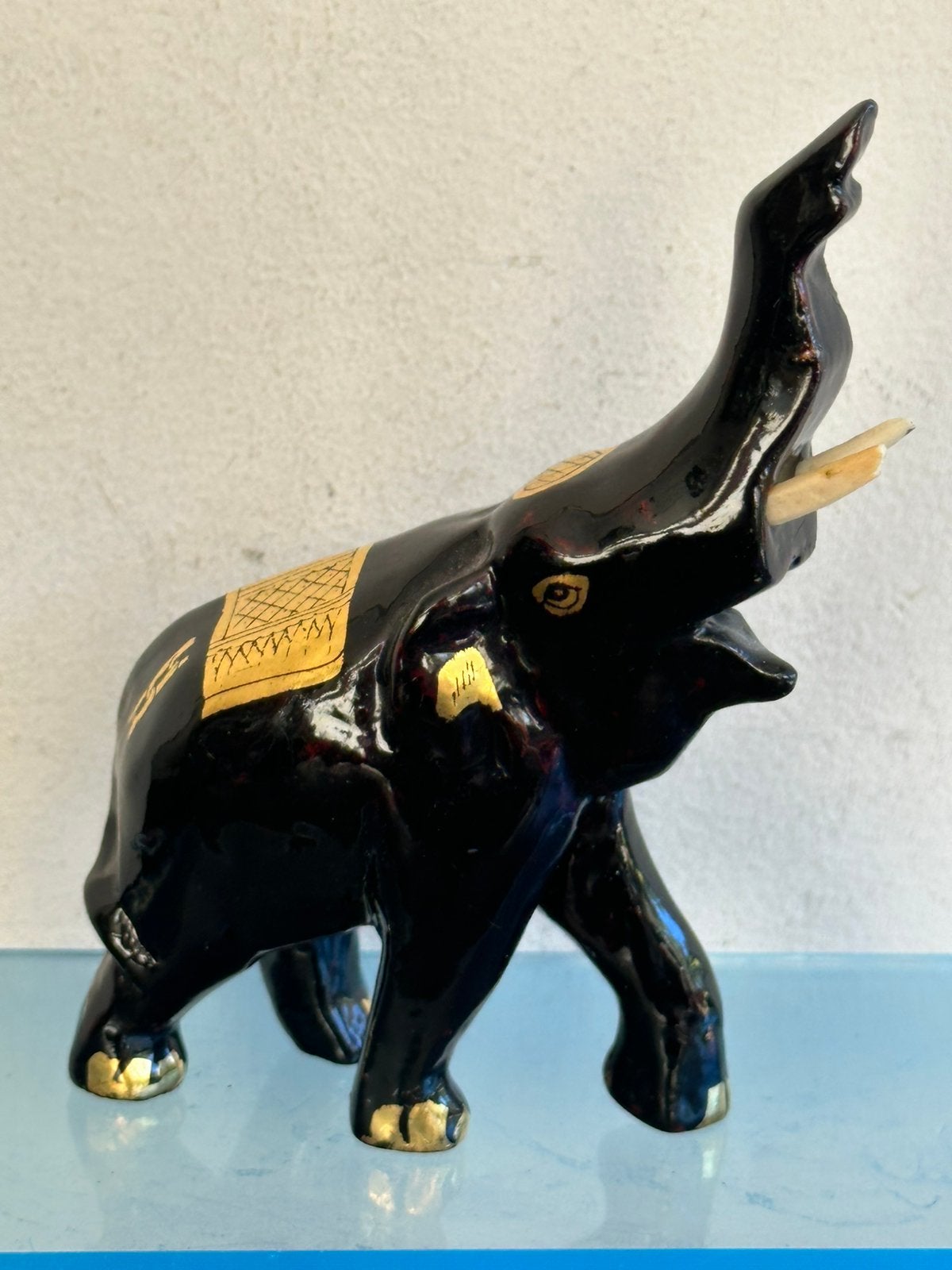 Chinees  houten lak olifant beeldje 11 cm, Ophalen of Verzenden, Gebruikt, Dier