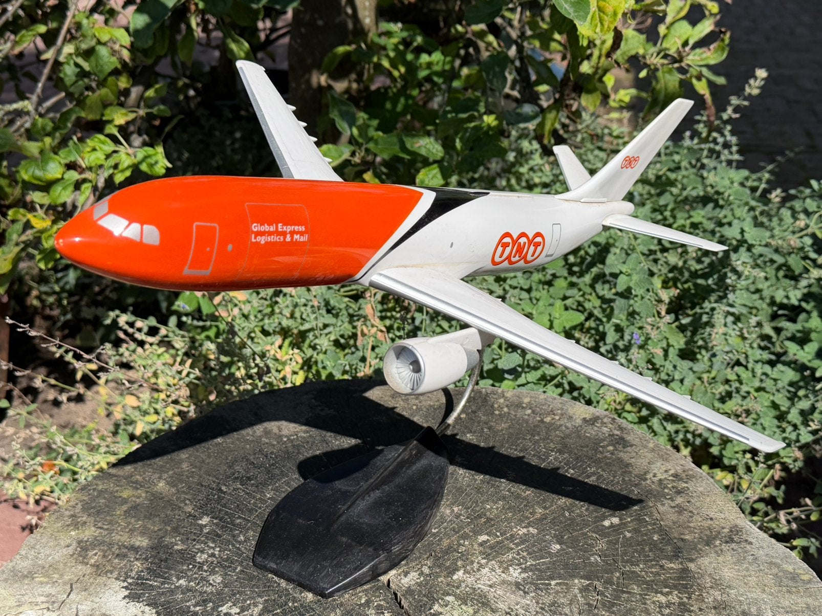 Lupa TNT airbus A300 schaalmodel 1:100 vliegtuig, Ophalen, Gebruikt, Schaalmodel