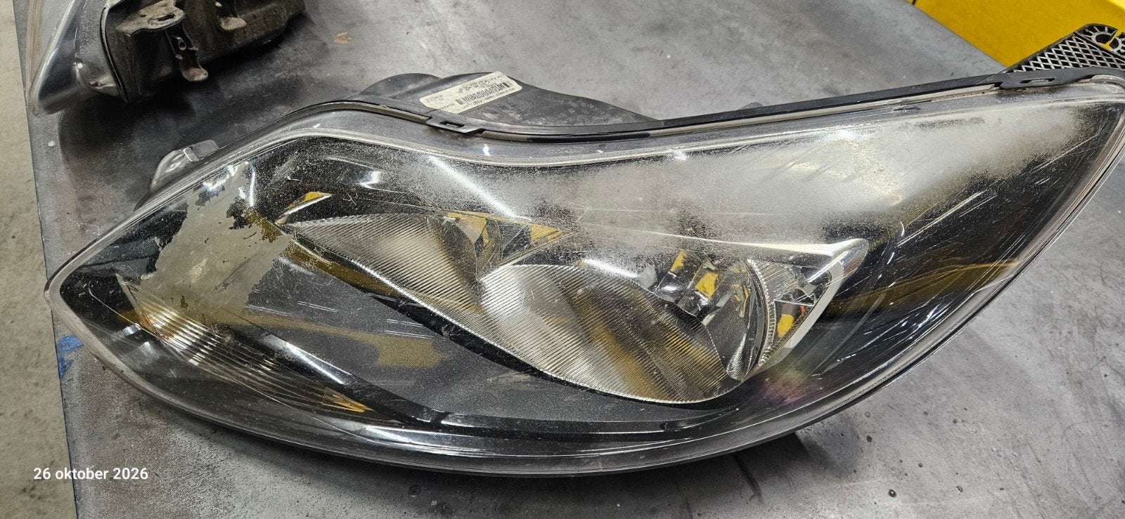 Koplamp Ford Focus (2008-2011) - Gebruikt, Ophalen of Verzenden, Gebruikt, Ford
