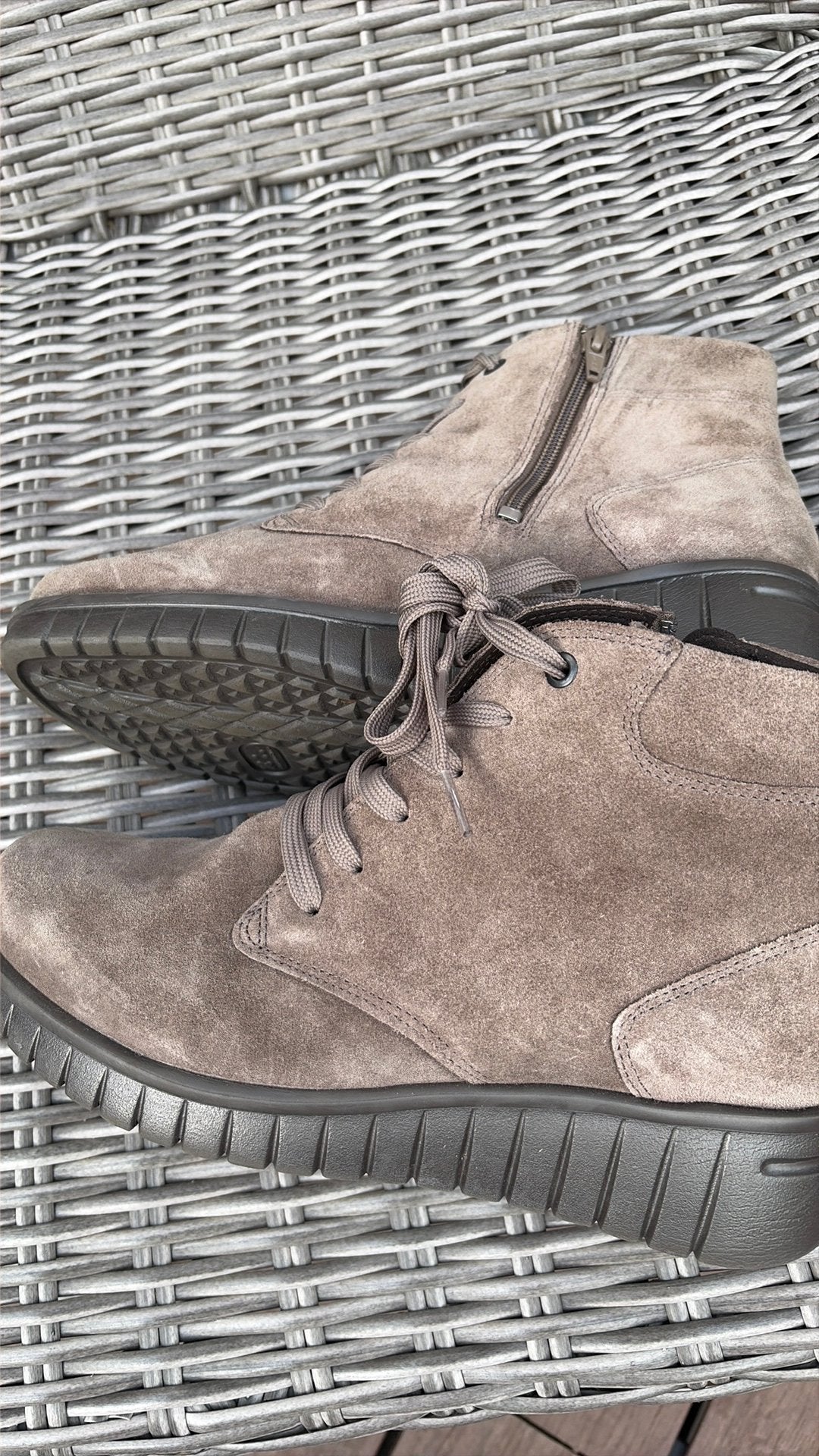 Hartjes boots zgan taupe kleur mt 6 wijdte H, Ophalen of Verzenden, Zo goed als nieuw, Overige kleuren