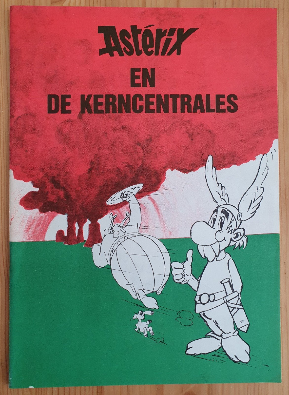 Asterix en de kerncentrales, Eén stripboek, Ophalen of Verzenden, Onbekend, Gelezen