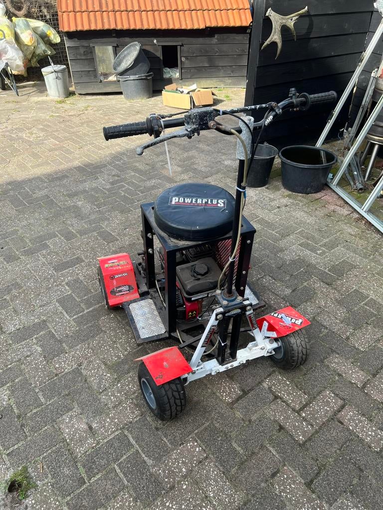 Powerplus Zitmaaier / Quad - Uniek en Krachtig, Ophalen, Gebruikt, Schijfrem, Overige typen