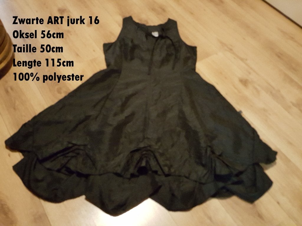 ART jurk 16 M/L incl verzend, ART Hartjes, Verzenden, Zwart, Maat 42/44 (L)