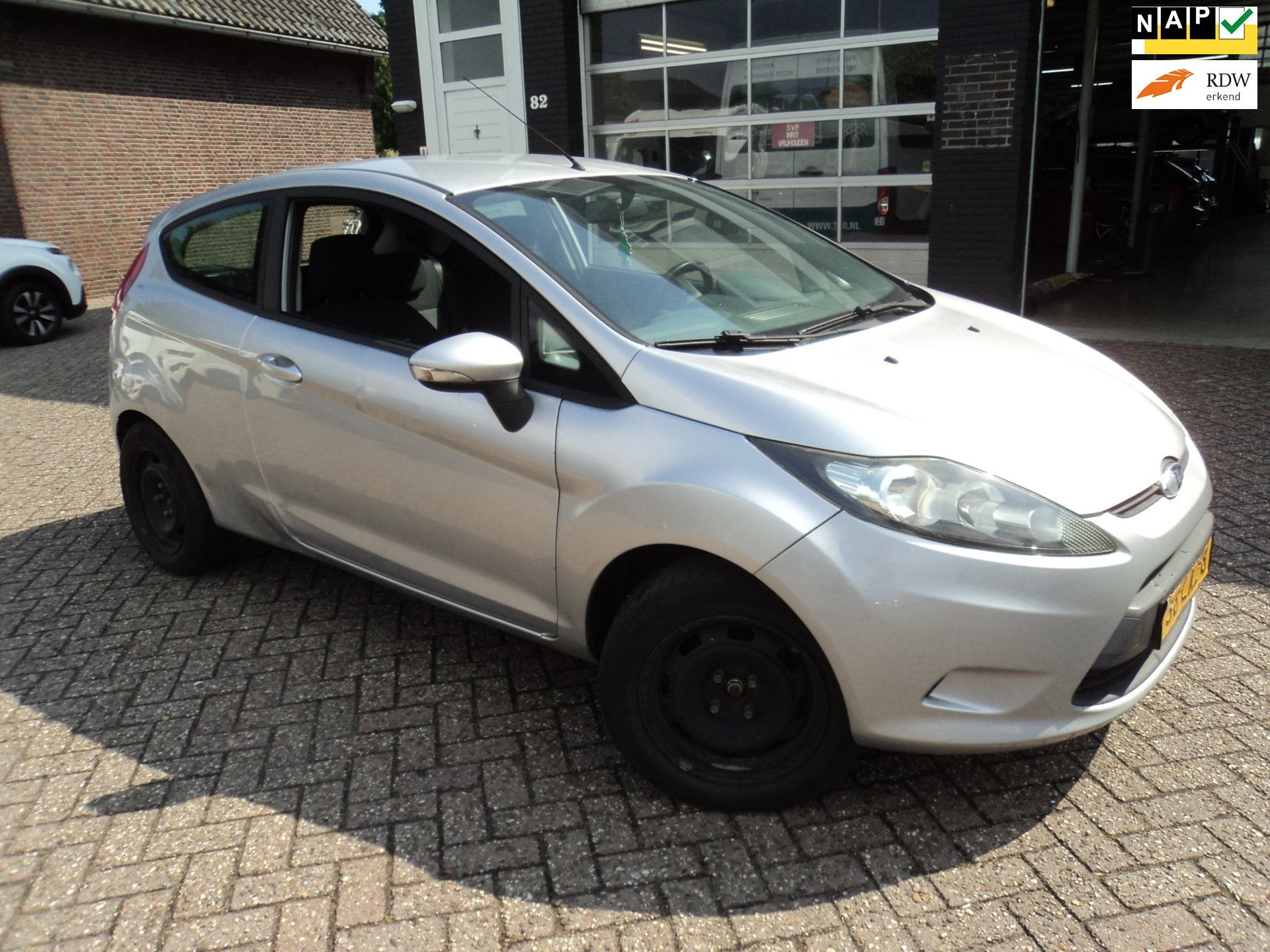 Ford Fiesta 1.25 Limited KOPPELING VERVANGEN, Voorwielaandrijving, Euro 5, Stof, Gebruikt