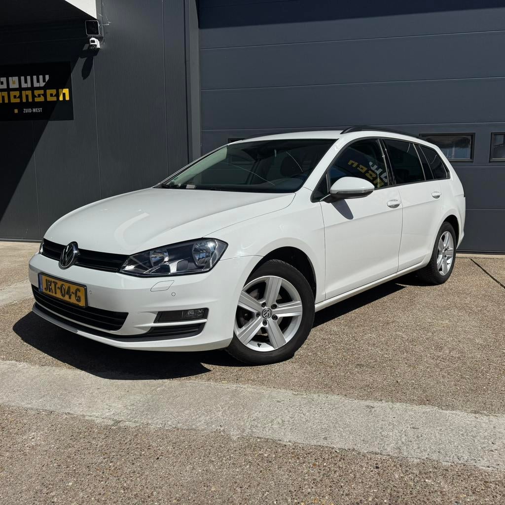 Volkswagen Golf 1.2 TSI 77KW/105PK Var. Aut7 2014 Wit Airco, Stof, Zwart, 4 cilinders, Wit