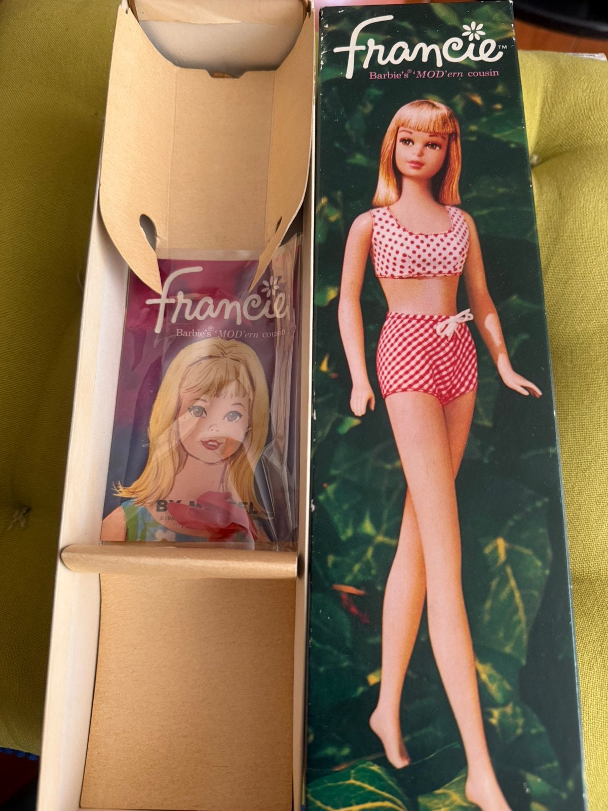Barbie vintage Francie #1140 doos met inlay etc, Ophalen of Verzenden, Zo goed als nieuw, Accessoires