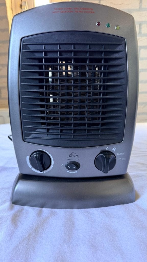 Keramische kachel en ventilator, 30 tot 80 cm, Kachel, Ophalen of Verzenden, Zo goed als nieuw