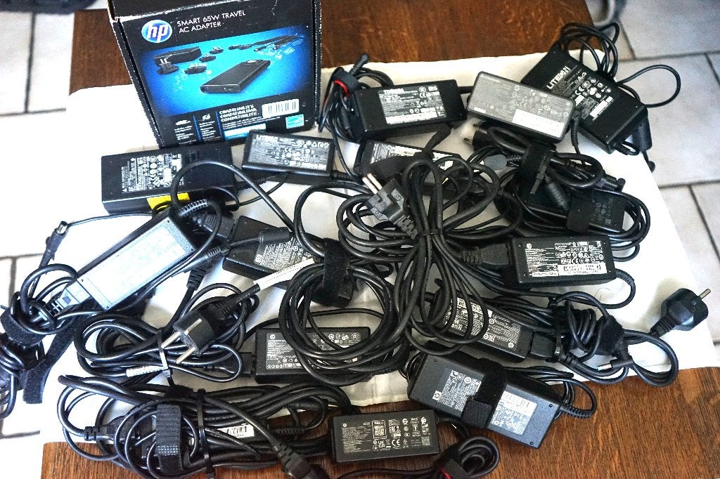 Laptops adaptors HP, Toshiba,Lenovo e.t.c, Ophalen of Verzenden