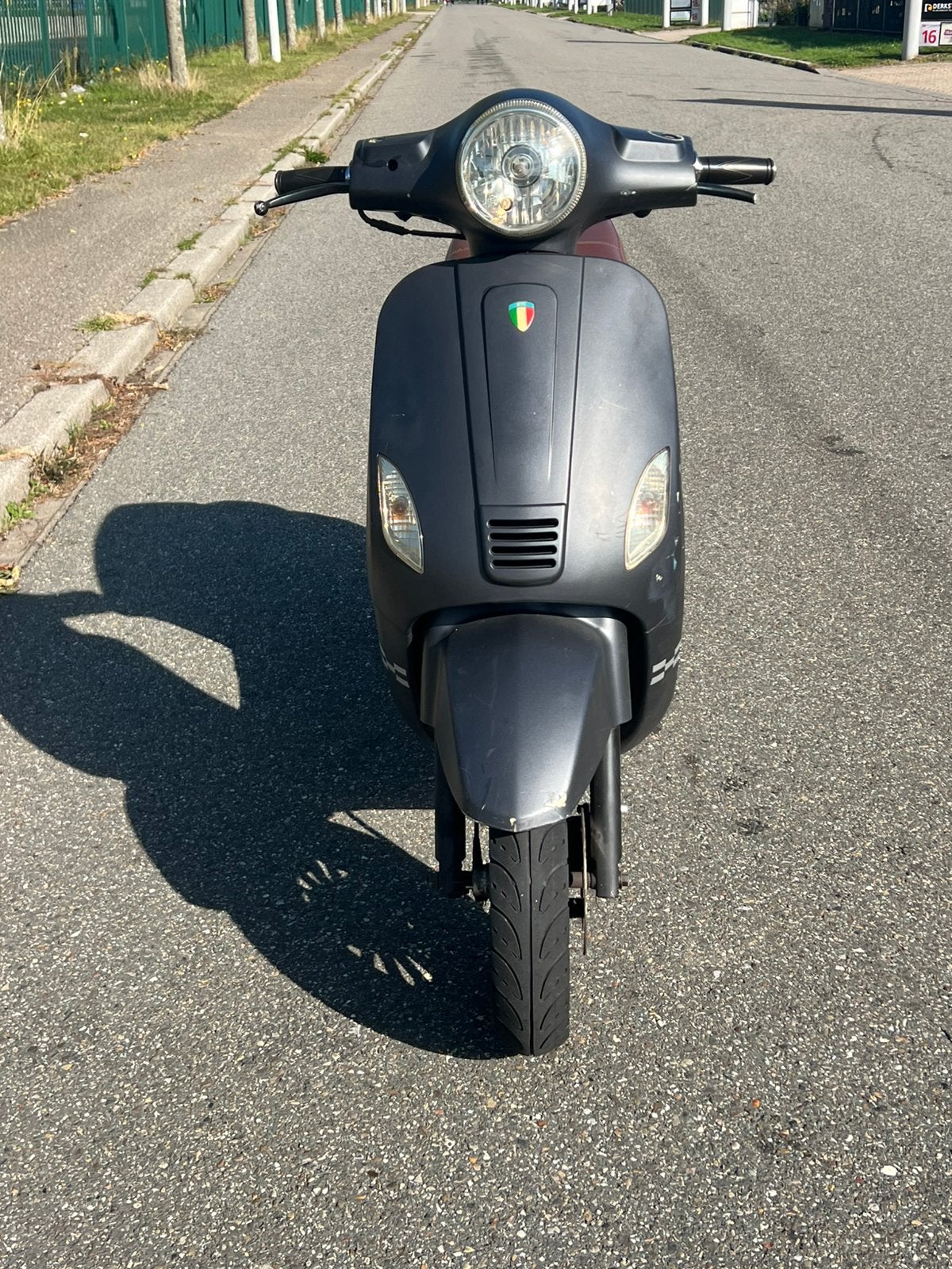 Btc scooter, Overige merken, Ophalen of Verzenden, Zo goed als nieuw, Benzine