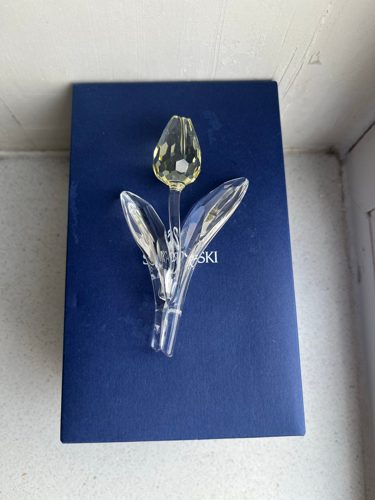 Swarovski Kristallen Tulp geel, Verzamelen, Swarovski, Ophalen of Verzenden, Nieuw, Figuurtje
