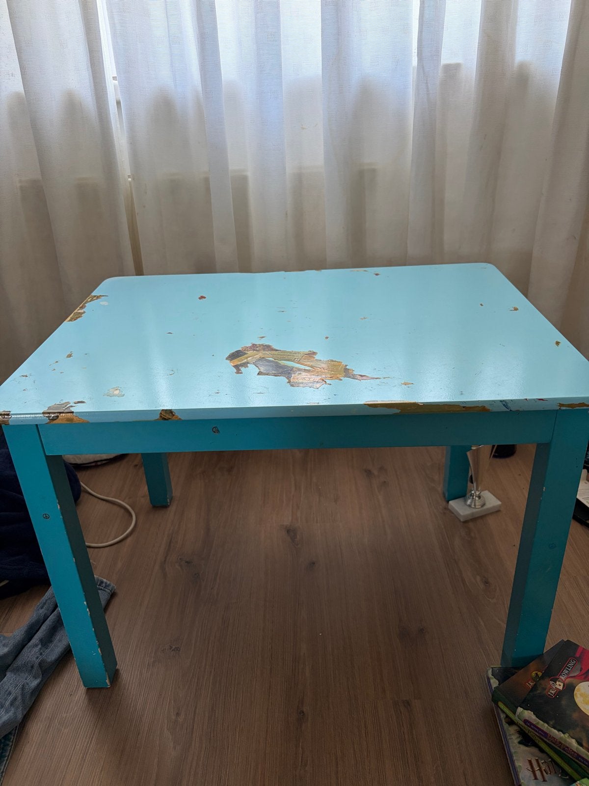Blauwe kinder tafel - opknapper, Ophalen, Minder dan 50 cm, Gebruikt, Tot twee personen