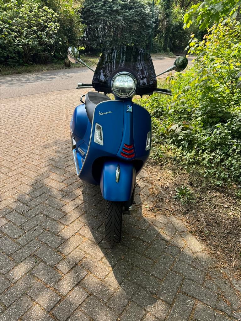 Vespa GTS 300 SuperSport 2019 - Akrapovic - Pels onderhouden, Fietsen en Brommers, Scooters | Vespa, Overige modellen, Maximaal 45 km/u