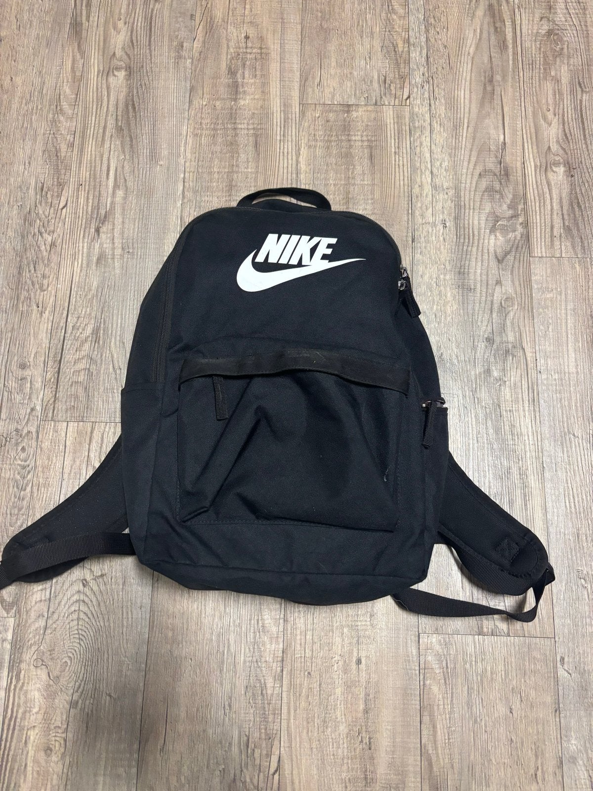 Nike rugzak zwart - Zo goed als nieuw, Verzenden, 25 tot 40 cm, Zo goed als nieuw, Overige merken